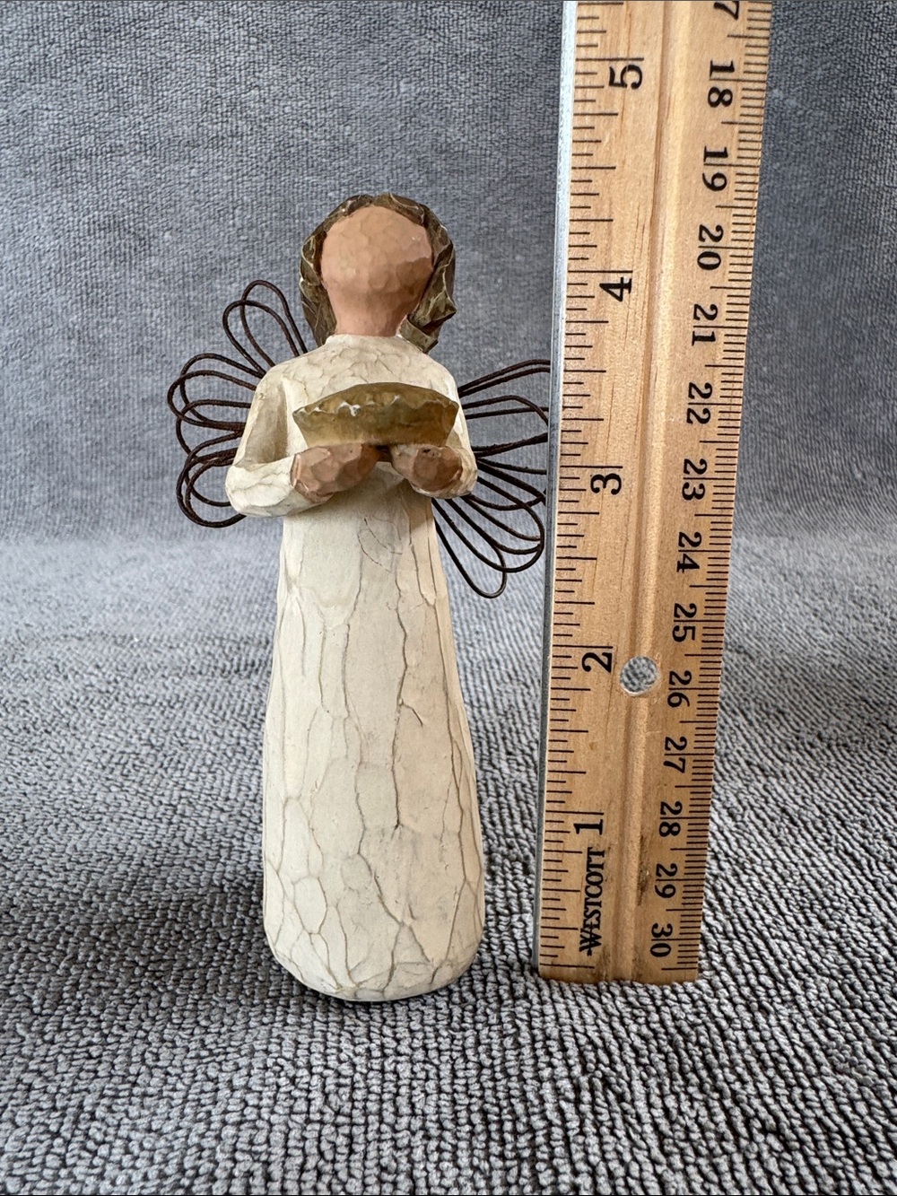Willow Tree Angel of Healing Figurine by Susan Lordi Demdaco - Picture 8 of 9